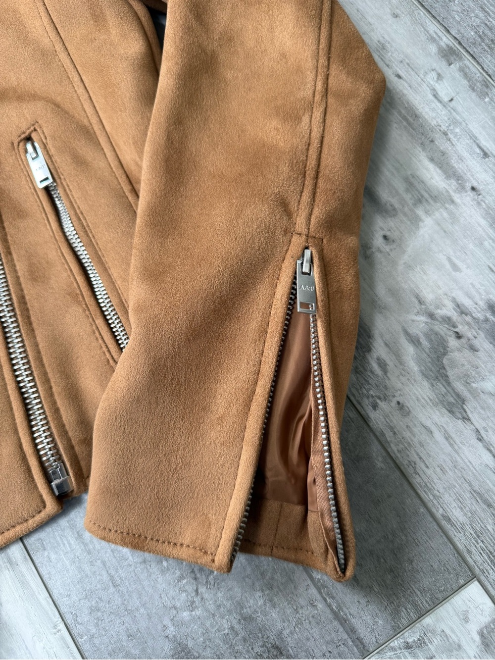 NWT Abercrombie & Fitch Faux Suede Moto Jacket Camel Vegan Leather Size Small - Picture 4 of 14